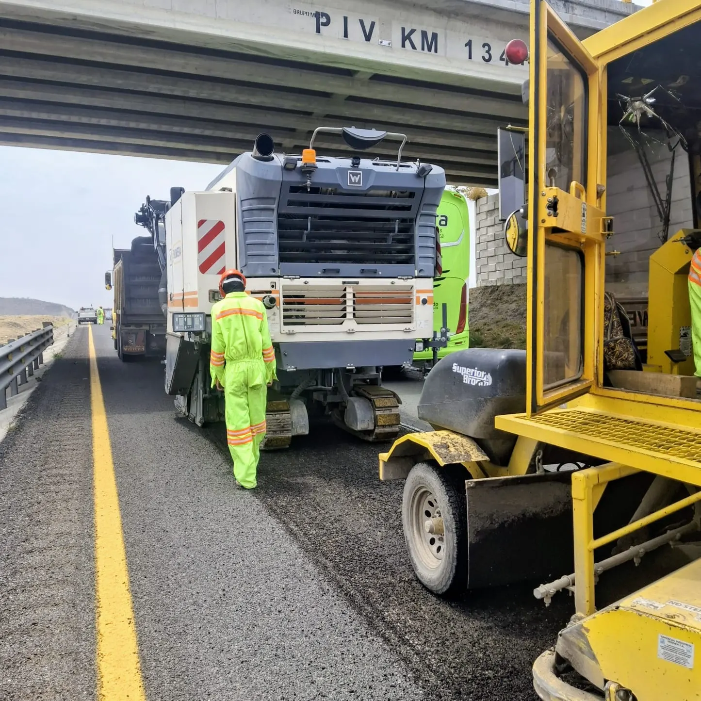 Imagen Corrige irregularidades en pavimentos con microfresado en México